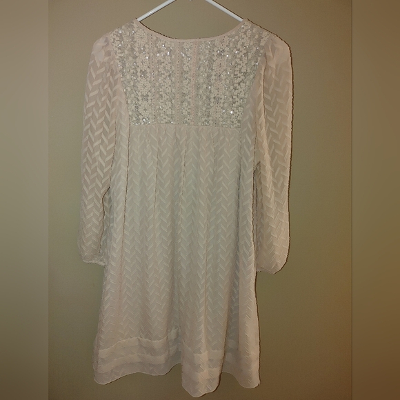 OS Beige Dress with Lace Detailing And Tassels, Size S - Picture 2 of 8